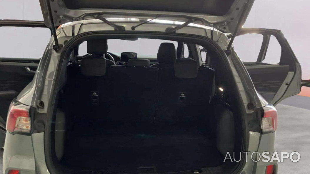 Ford Kuga 1.5 EcoBoost ST-Line de 2022