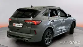 Ford Kuga 1.5 EcoBoost ST-Line de 2022