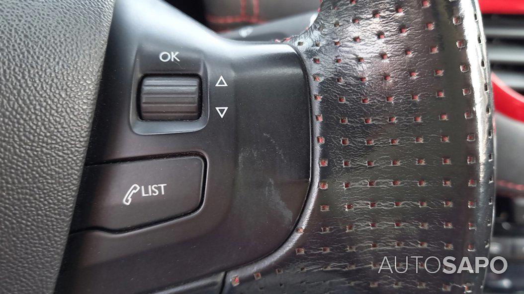 Peugeot 208 1.6 GTi THP de 2015