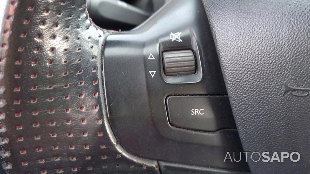 Peugeot 208 1.6 GTi THP de 2015