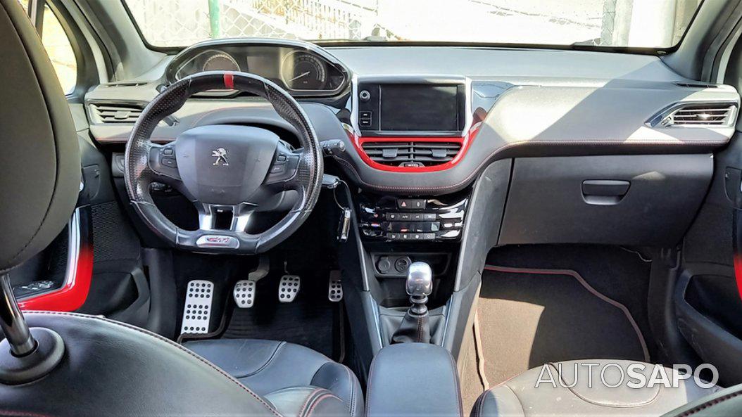 Peugeot 208 1.6 GTi THP de 2015