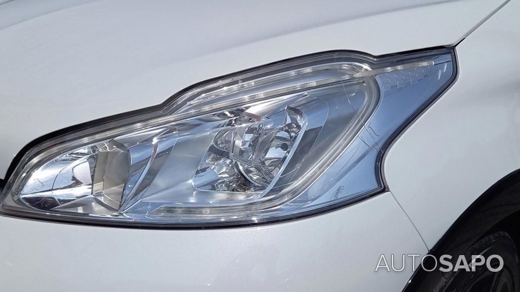 Peugeot 208 1.6 GTi THP de 2015