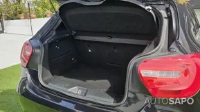 Mercedes-Benz Classe A 180 CDi B.E. Urban Auto de 2013