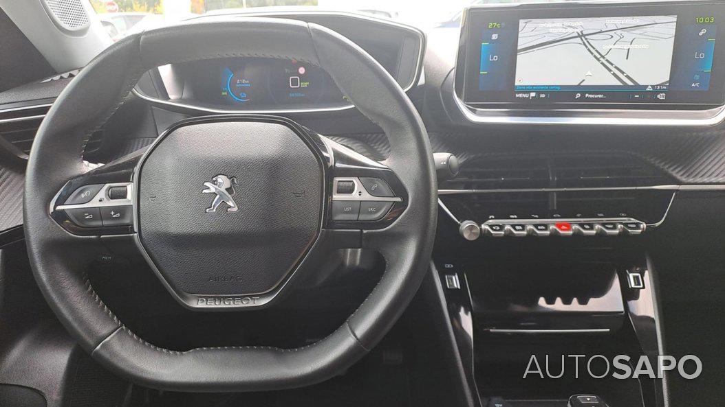 Peugeot e-2008 de 2021