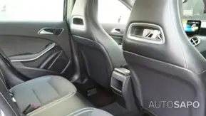 Mercedes-Benz Classe A 180 CDi B.E. Urban Auto de 2014