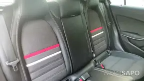 Mercedes-Benz Classe A 180 CDi B.E. Urban Auto de 2014