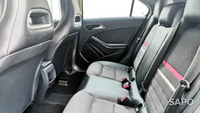 Mercedes-Benz Classe A 180 CDi B.E. Urban Auto de 2014