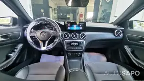 Mercedes-Benz Classe A 180 CDi B.E. Urban Auto de 2014
