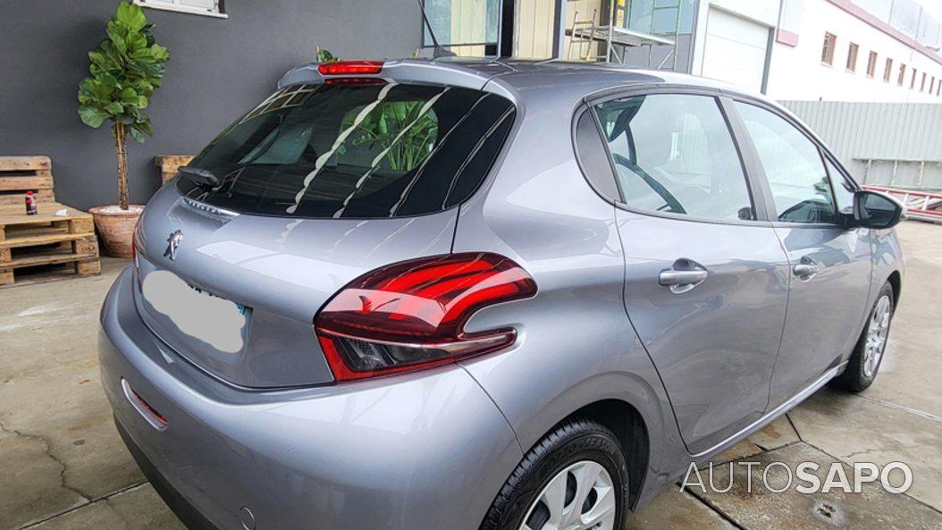 Peugeot 208 1.2 PureTech Active de 2019