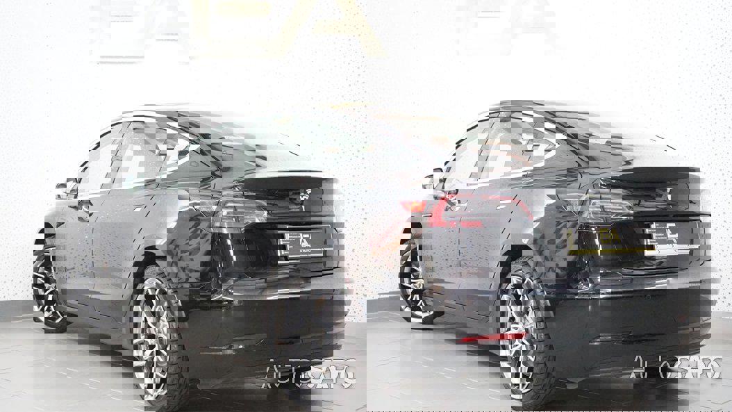Tesla Model 3 Standard Range Plus RWD de 2020