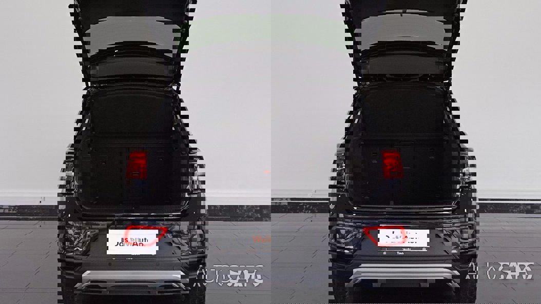 Volkswagen T-Roc 1.0 TSI de 2024