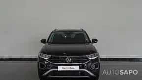 Volkswagen T-Roc 1.0 TSI de 2024