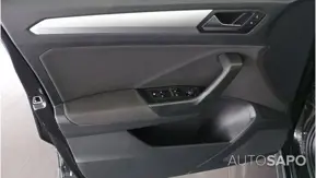 Volkswagen T-Roc 1.0 TSI de 2024