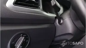 Volkswagen T-Roc 1.0 TSI de 2024