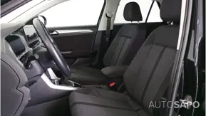 Volkswagen T-Roc 1.0 TSI de 2024