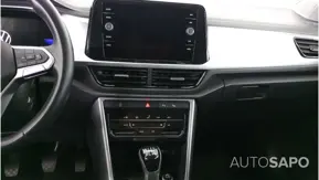 Volkswagen T-Roc 1.0 TSI de 2024