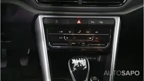 Volkswagen T-Roc 1.0 TSI de 2024