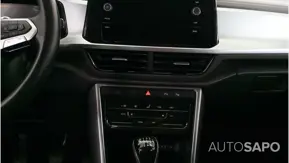 Volkswagen T-Roc 1.0 TSI de 2024