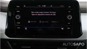 Volkswagen T-Roc 1.0 TSI de 2024