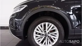 Volkswagen T-Roc 1.0 TSI de 2024