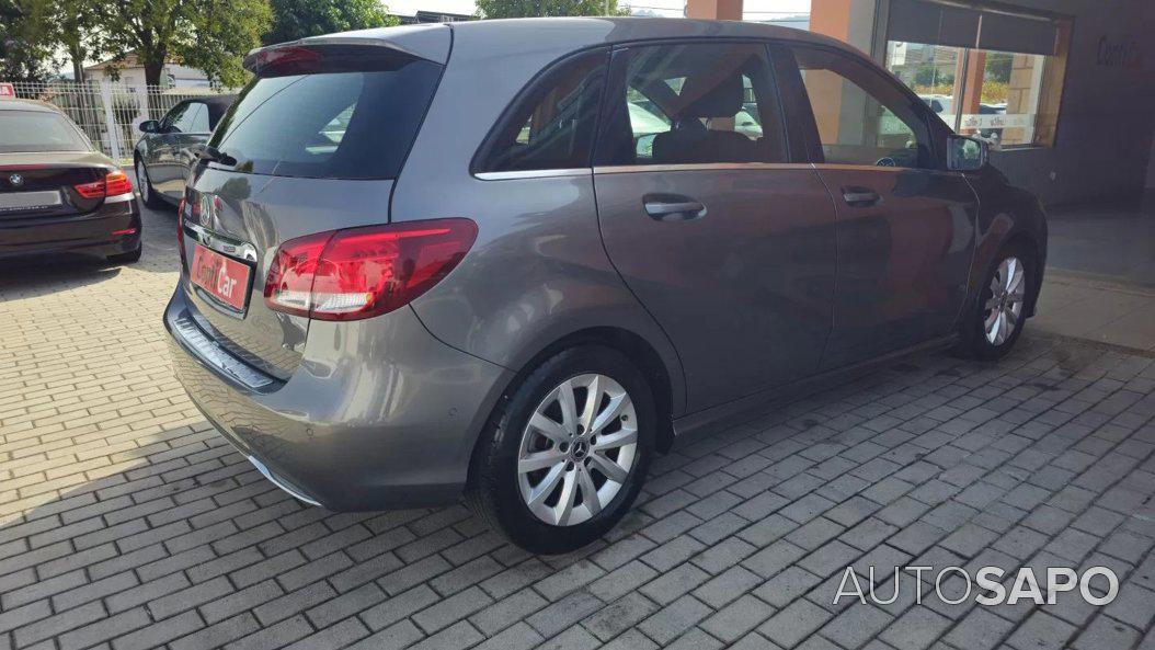 Mercedes-Benz Classe B 180 BlueEfficiency de 2018