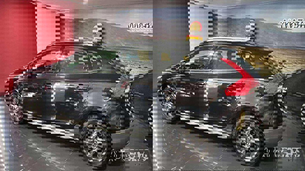 Volvo V40 Cross Country 1.6 D2 Kinetic de 2014