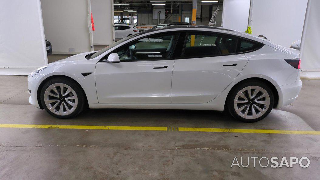 Tesla Model 3 Standard Range Plus RWD de 2022