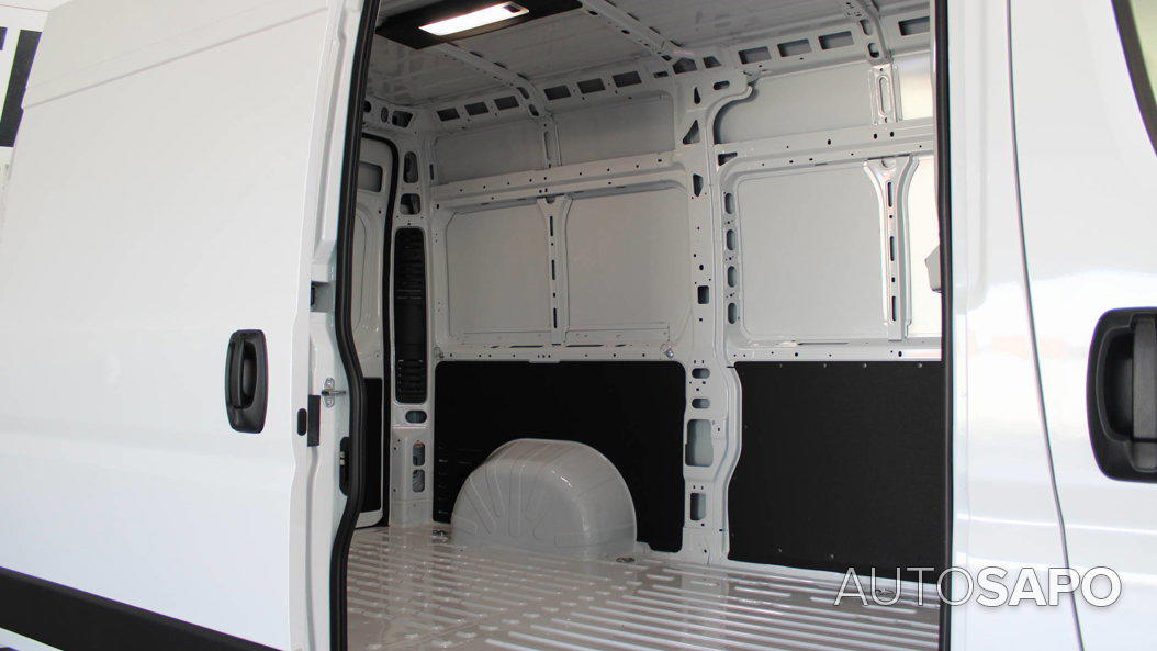 Fiat Ducato 33 2.0 M-Jet LH2 de 2025