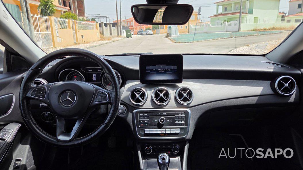 Mercedes-Benz Classe CLA 180 d Shooting Brake de 2018