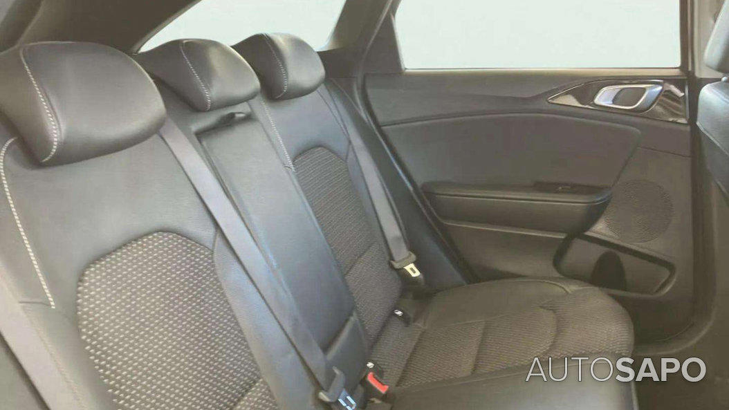 Kia Ceed de 2021