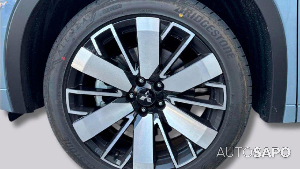 Mitsubishi Outlander de 2025