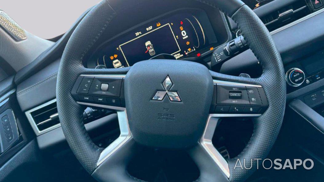 Mitsubishi Outlander de 2025