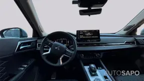 Mitsubishi Outlander de 2025