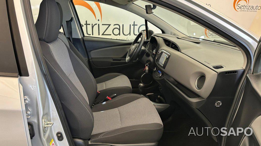 Toyota Yaris 1.5 HSD Comfort+P.Style de 2016