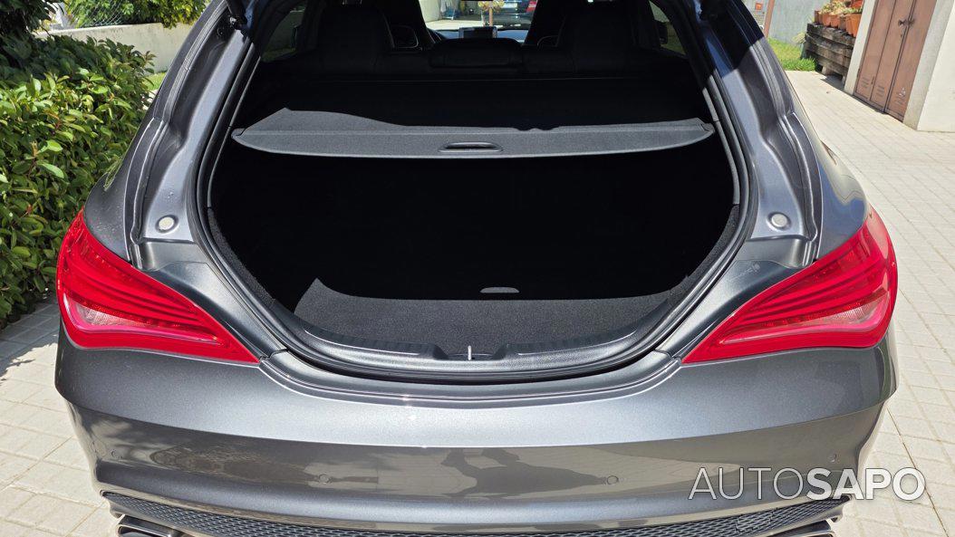 Mercedes-Benz Classe CLA 220 d AMG Line Aut. de 2015