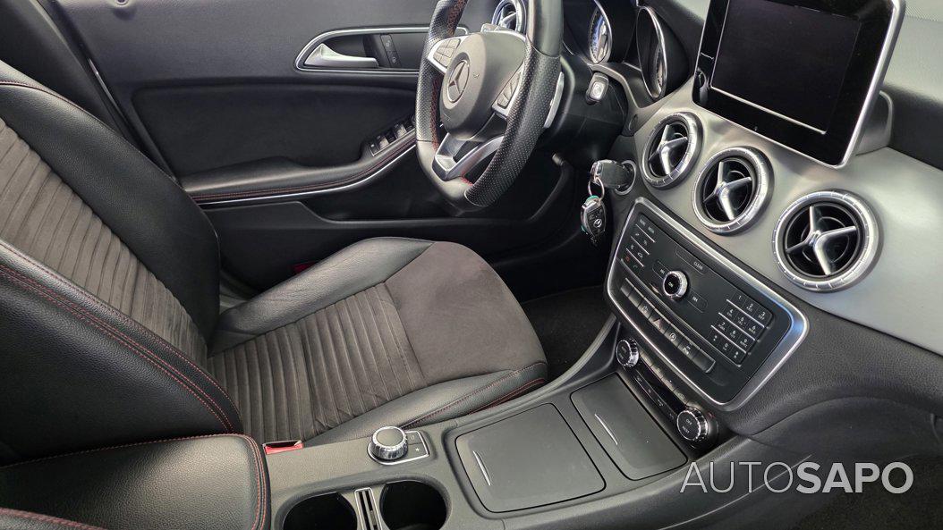 Mercedes-Benz Classe CLA 220 d AMG Line Aut. de 2015