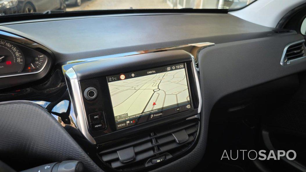 Peugeot 2008 1.6 BlueHDi Style de 2017