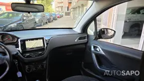 Peugeot 2008 1.6 BlueHDi Style de 2017