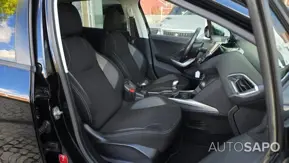 Peugeot 2008 1.6 BlueHDi Style de 2017