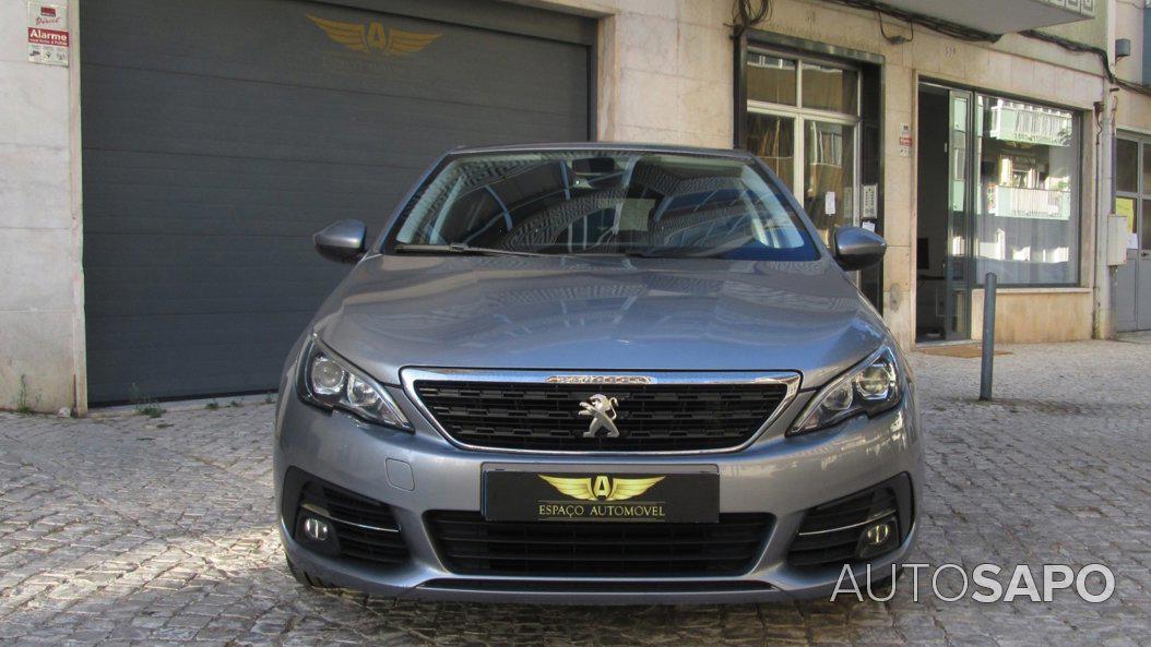 Peugeot 308 1.2 PureTech Active de 2019