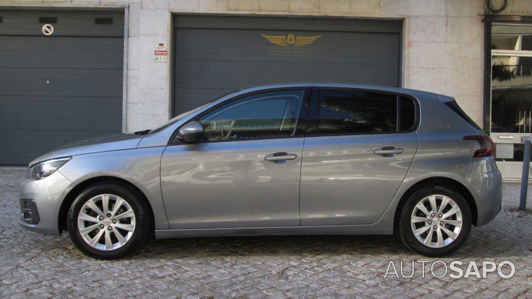 Peugeot 308 1.2 PureTech Active de 2019