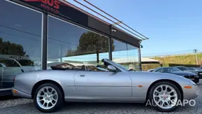 Jaguar XK de 2000
