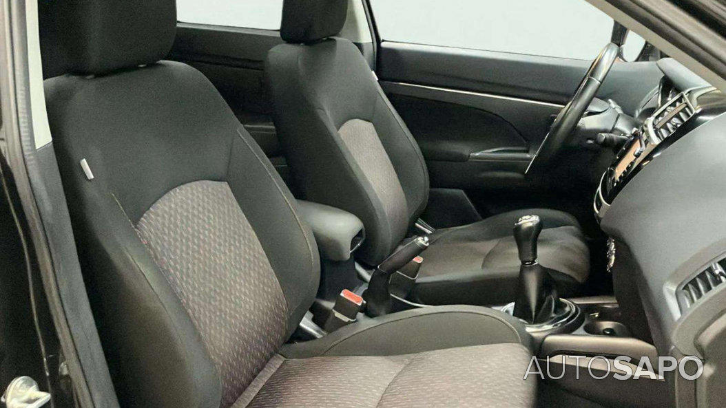 Mitsubishi ASX 1.6 MIVEC Intense Connect Edition de 2017