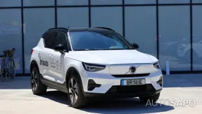 Volvo EX40 de 2025