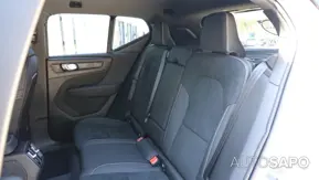 Volvo EX40 de 2025
