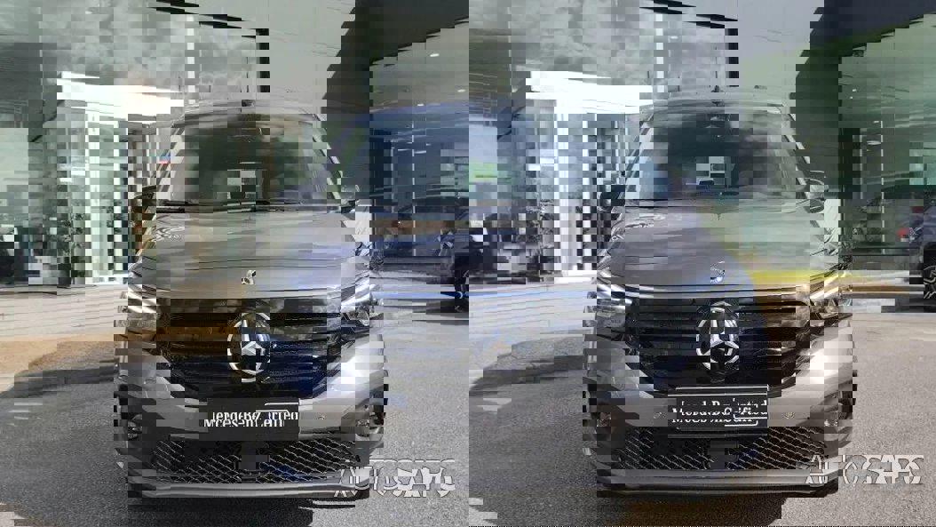 Mercedes-Benz EQT de 2024