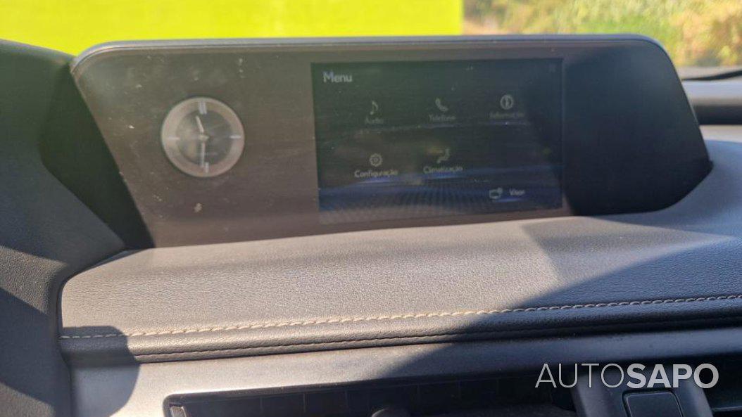 Lexus UX 250h Executive+ de 2022
