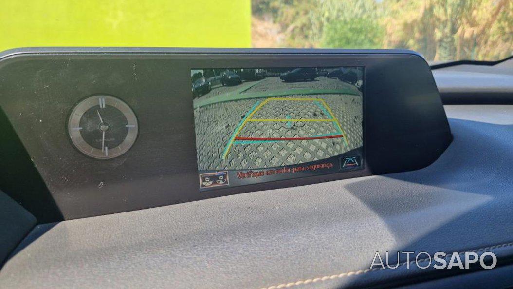 Lexus UX 250h Executive+ de 2022