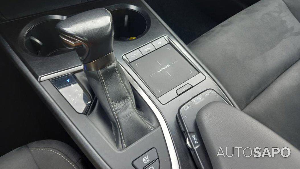 Lexus UX 250h Executive+ de 2022