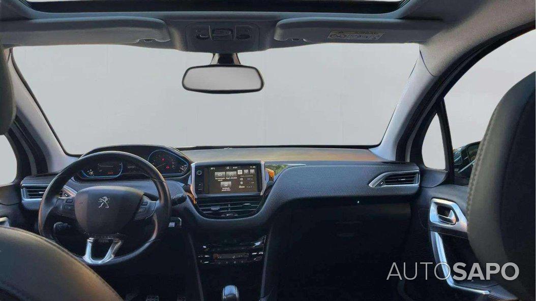 Peugeot 208 de 2016